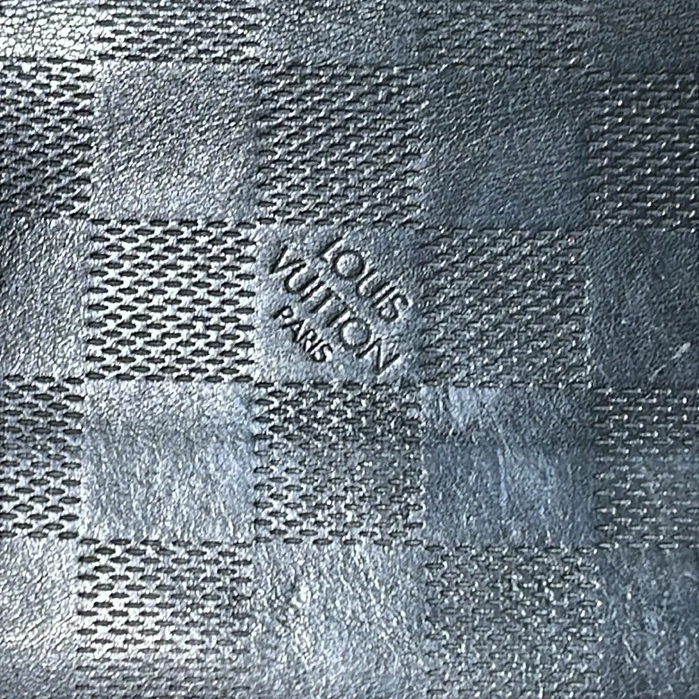 Louis Vuitton Damier Brazza wallet